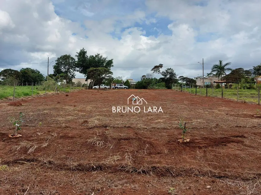 Foto 2 de Terreno / Lote à venda, 1000m2 em Igarape - MG