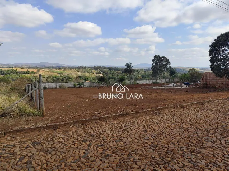 Foto 1 de Terreno / Lote à venda, 1000m2 em Igarape - MG
