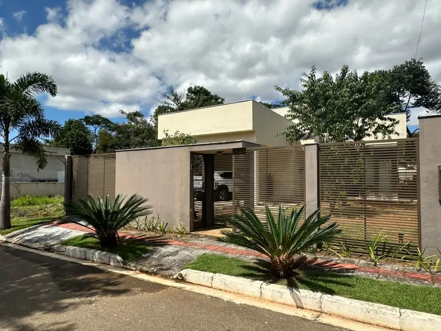 Foto 1 de Casa de Condomínio com 3 quartos à venda, 439m2 em Igarape - MG