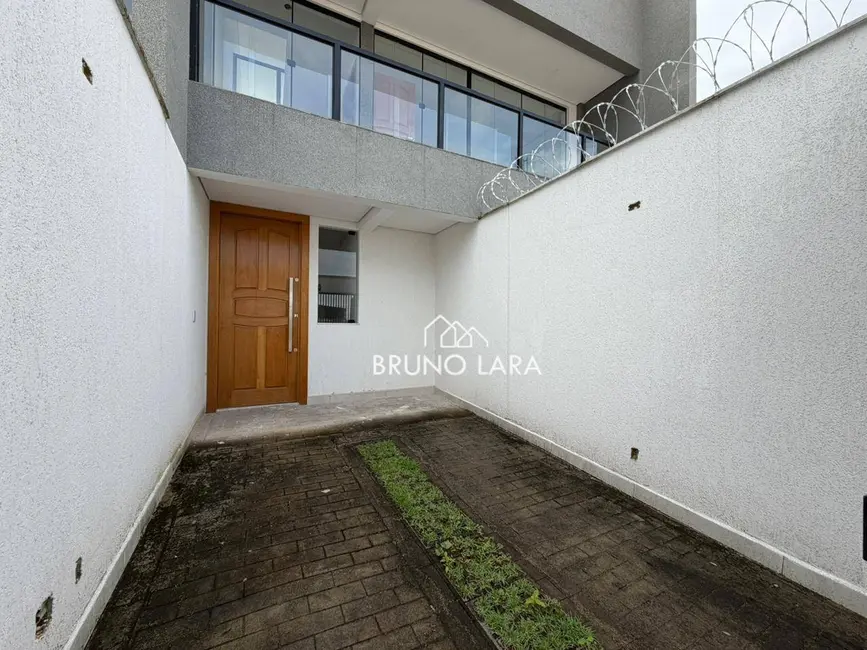 Foto 3 de Casa com 3 quartos à venda, 175m2 em Betim - MG