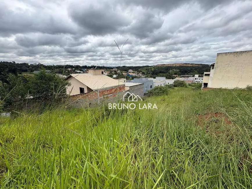 Foto 1 de Terreno / Lote à venda, 360m2 em Vila Verde, Betim - MG