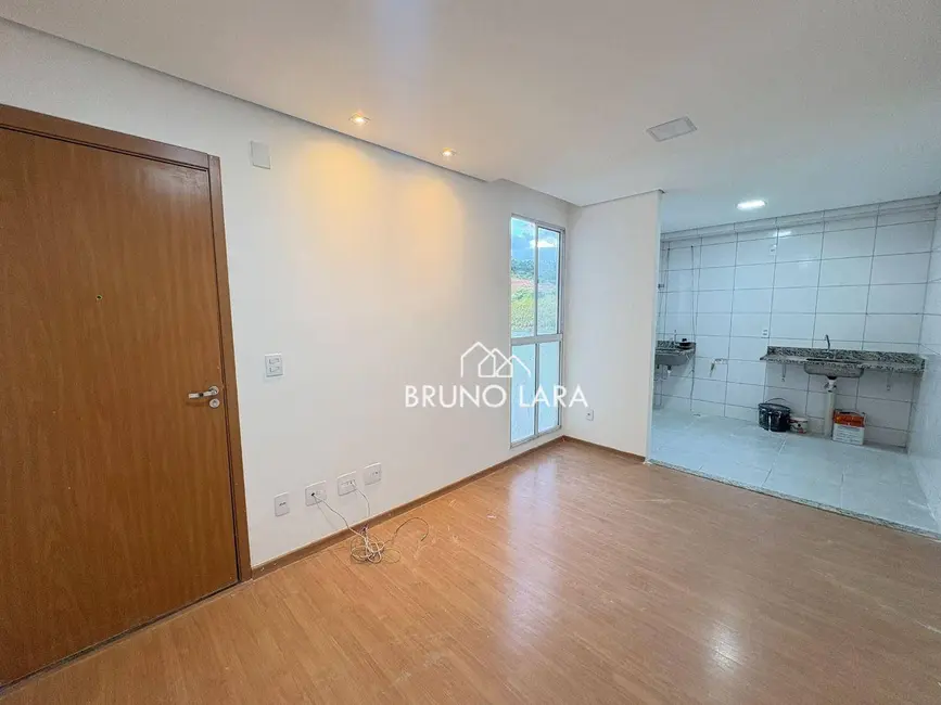 Foto 2 de Apartamento com 2 quartos à venda, 40m2 em Betim - MG