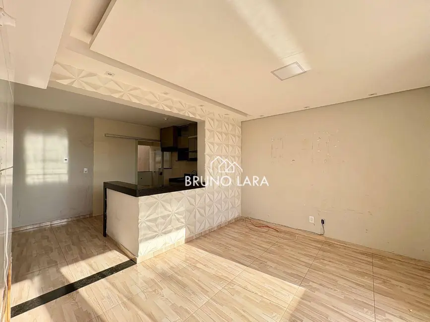 Foto 4 de Casa com 3 quartos à venda, 217m2 em Itacolomi, Betim - MG