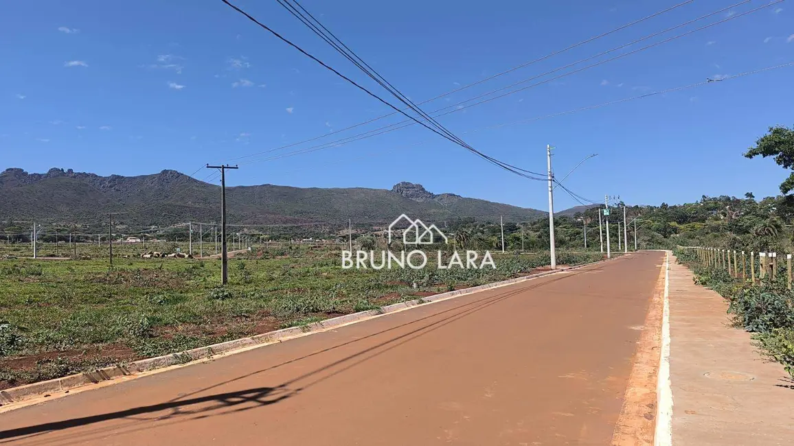 Foto 2 de Terreno / Lote à venda, 1220m2 em Igarape - MG