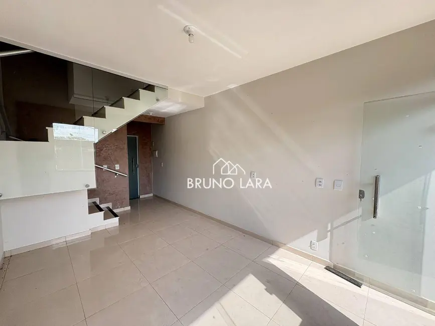 Foto 3 de Casa com 2 quartos à venda, 100m2 em Monte Verde, Betim - MG