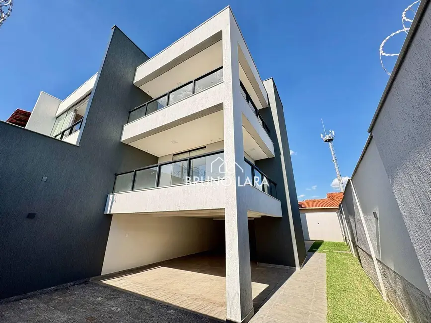 Foto 1 de Casa com 3 quartos à venda, 180m2 em Senhora das Graças, Betim - MG