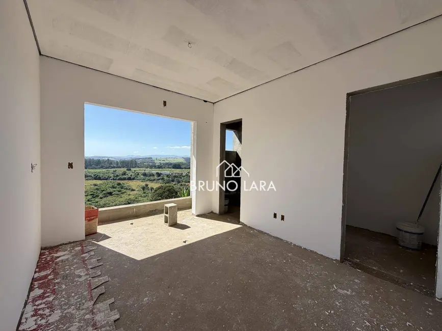 Foto 8 de Casa com 3 quartos à venda, 180m2 em Tereza Cristina, Sao Joaquim De Bicas - MG