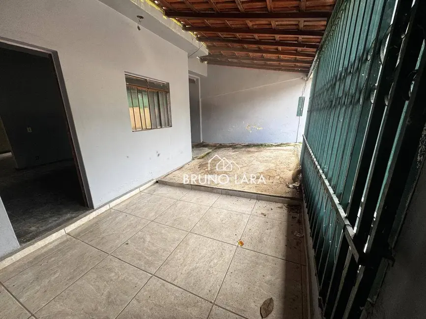 Foto 2 de Casa com 3 quartos para alugar, 360m2 em Igarape - MG