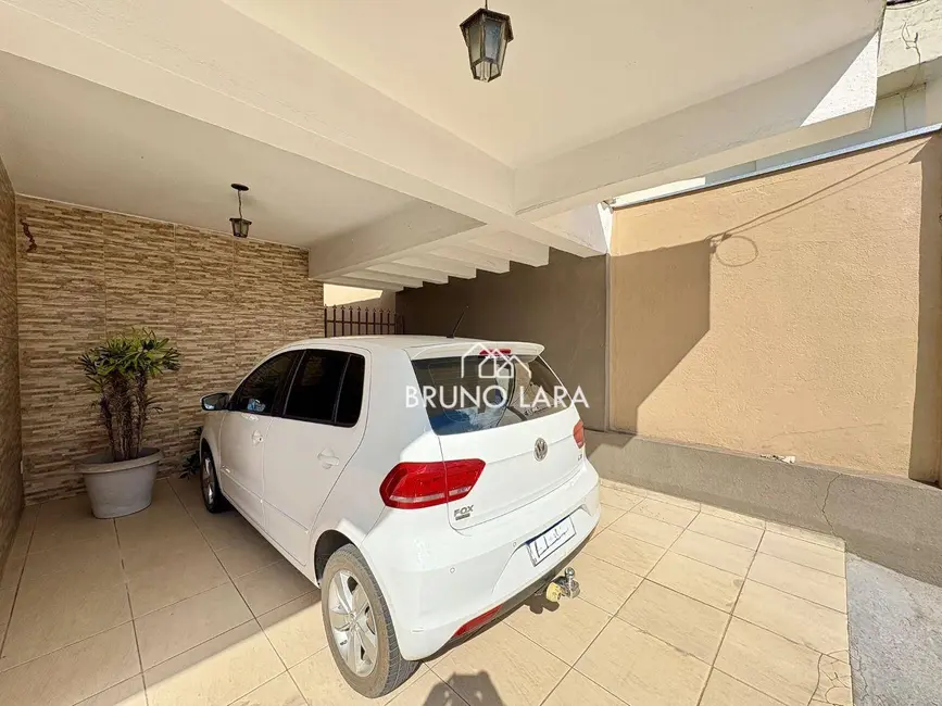 Foto 3 de Casa com 3 quartos à venda, 360m2 em Brasiléia, Betim - MG