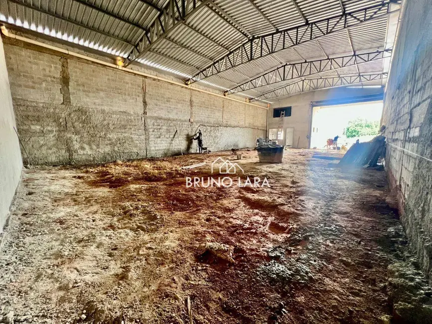 Foto 4 de Armazém / Galpão para alugar, 360m2 em Igarape - MG