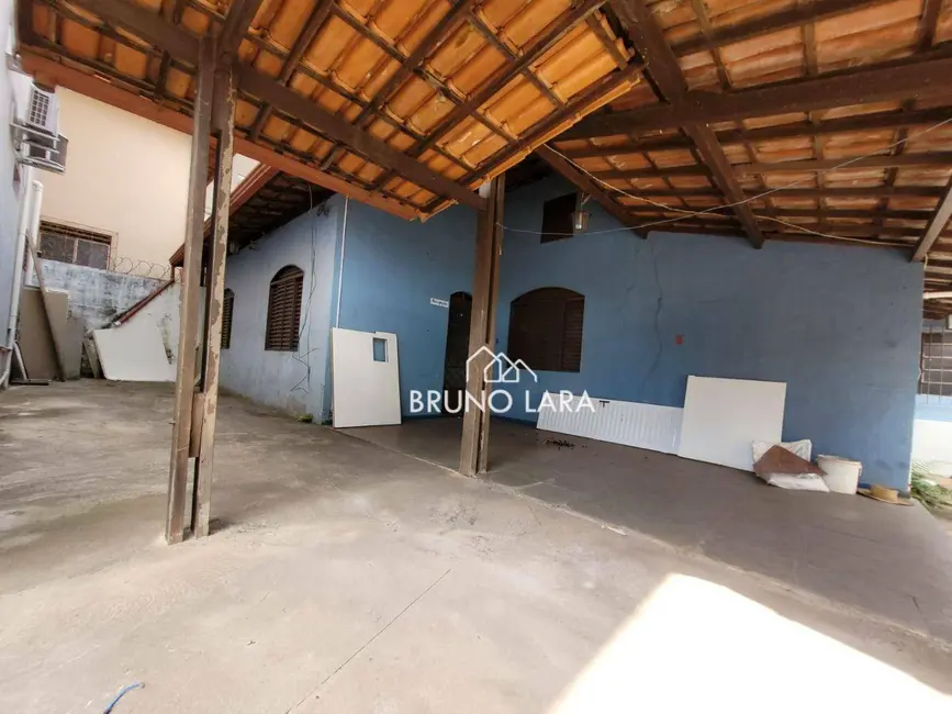Foto 1 de Casa com 3 quartos para alugar, 180m2 em Centro, Igarape - MG