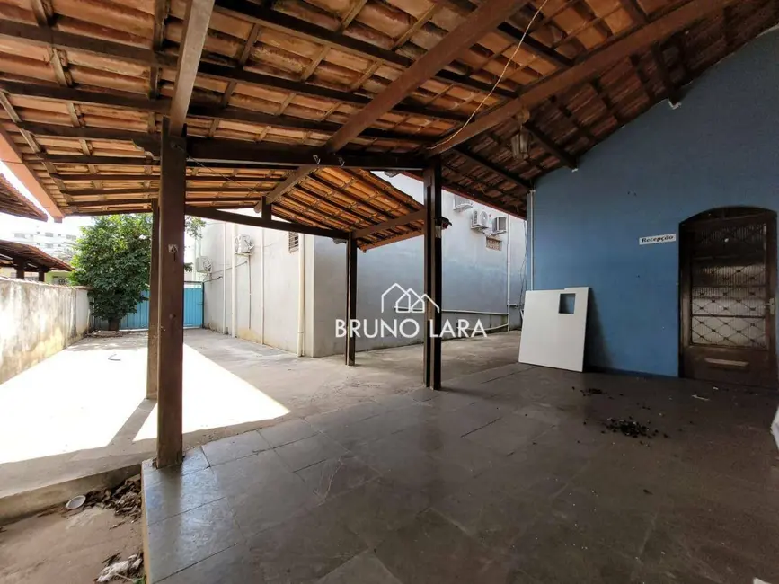 Foto 3 de Casa com 3 quartos para alugar, 180m2 em Centro, Igarape - MG