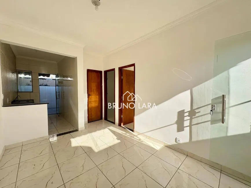 Casa com 2 quartos à venda, 85m2 em Residencial Lagoa, Betim - MG - imagem 1 Foto 1 de Casa com 2 quartos à venda, 85m2 em Residencial Lagoa, Betim - MG