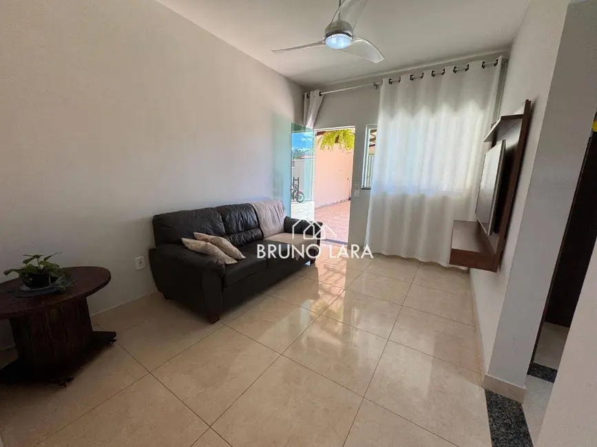 Foto 9 de Casa com 2 quartos à venda, 180m2 em Sao Joaquim De Bicas - MG
