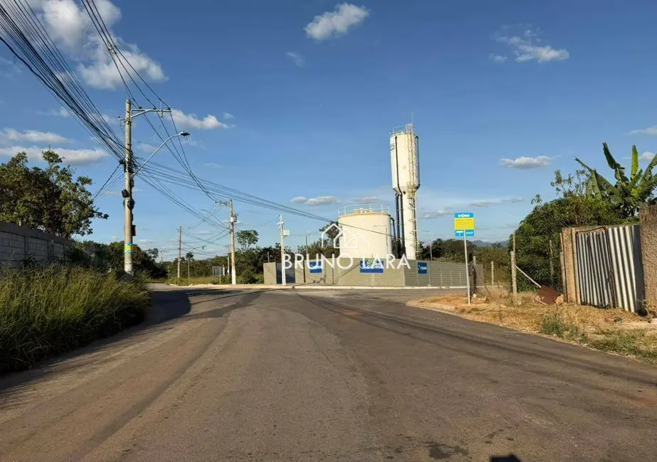 Foto 2 de Terreno / Lote à venda, 510m2 em Igarape - MG