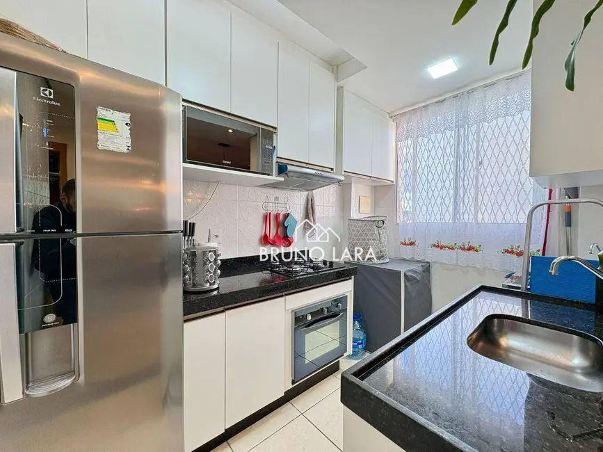 Foto 4 de Apartamento com 2 quartos à venda, 43m2 em Laranjeiras, Betim - MG