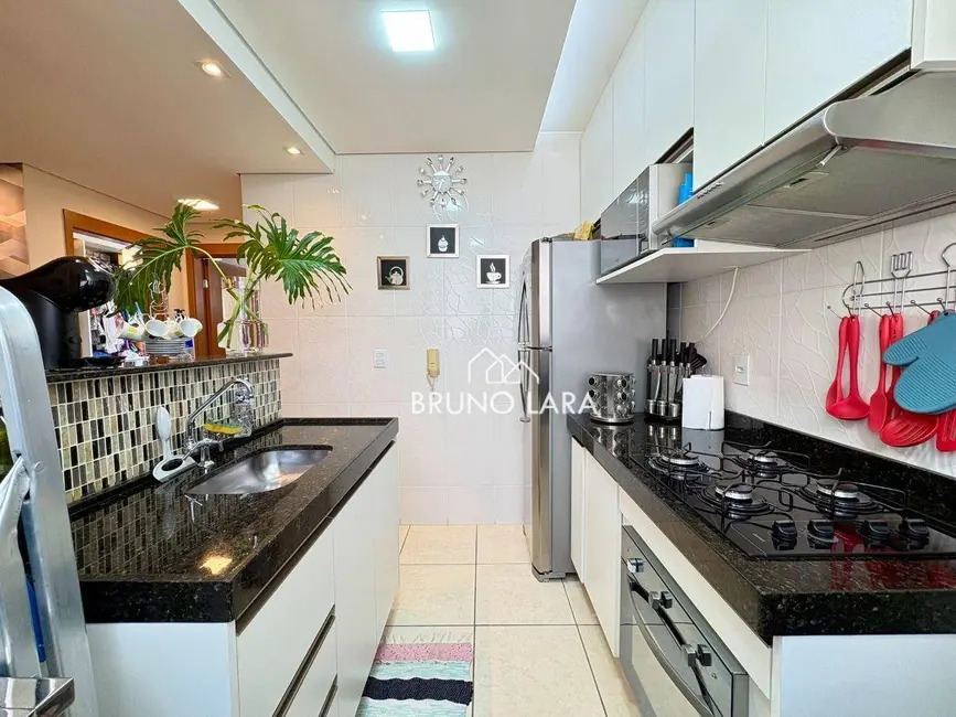 Foto 5 de Apartamento com 2 quartos à venda, 43m2 em Laranjeiras, Betim - MG
