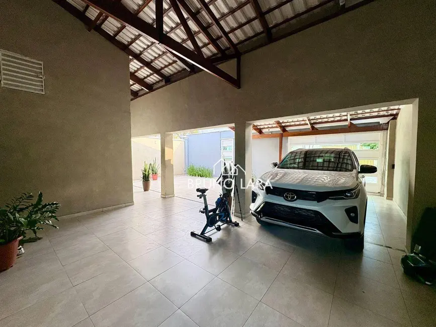 Foto 3 de Casa com 4 quartos à venda, 360m2 em Espírito Santo, Betim - MG