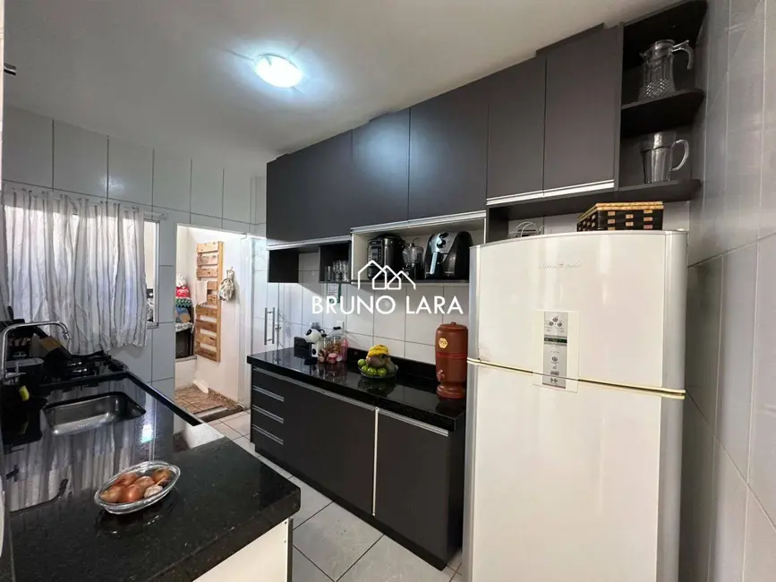 Foto 8 de Casa com 2 quartos à venda, 180m2 em Sao Joaquim De Bicas - MG