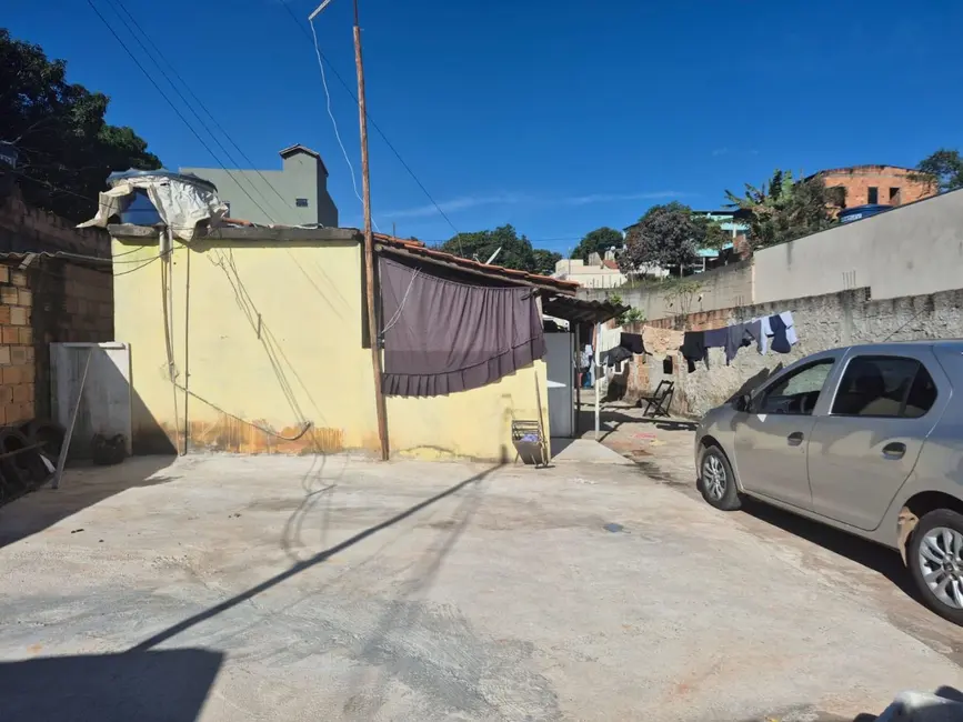 Terreno / Lote à venda, 300m2 em Igarape - MG - imagem 3 Foto 3 de Terreno / Lote à venda, 300m2 em Igarape - MG