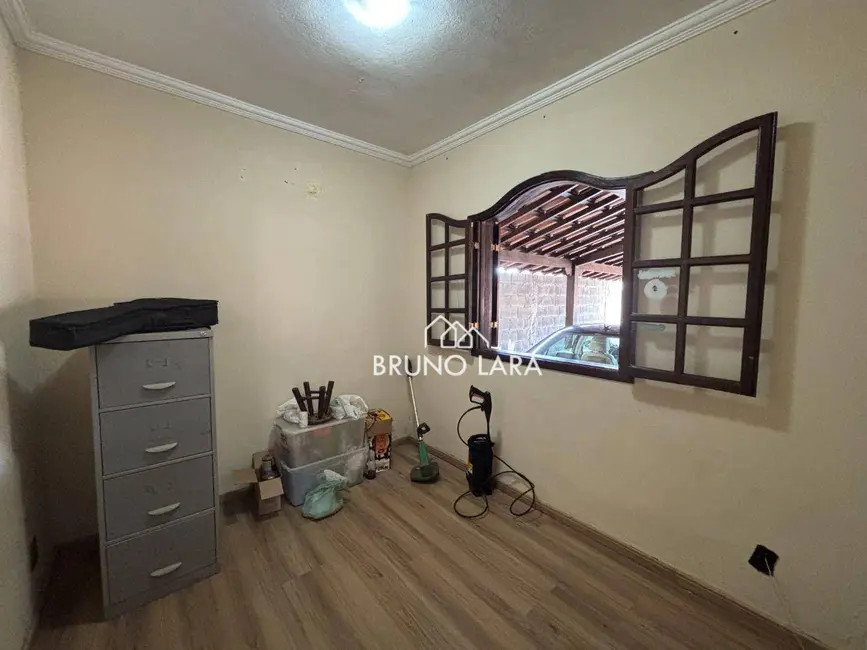 Foto 9 de Casa com 3 quartos à venda, 360m2 em Sao Joaquim De Bicas - MG