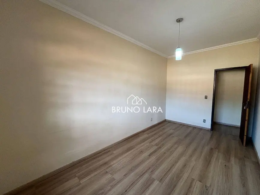 Foto 7 de Casa com 3 quartos à venda, 360m2 em Sao Joaquim De Bicas - MG