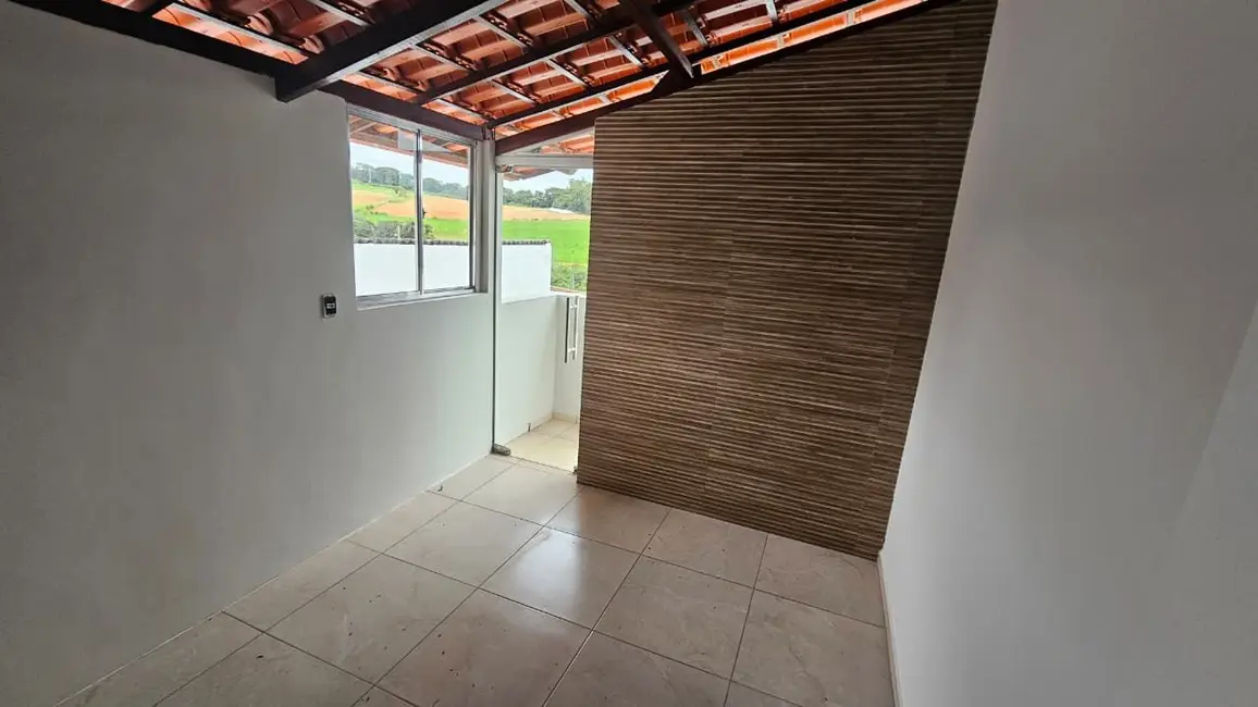 Foto 9 de Casa com 3 quartos à venda, 360m2 em Sao Joaquim De Bicas - MG