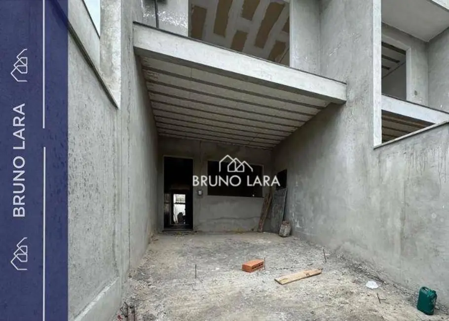 Foto 2 de Casa com 3 quartos à venda, 138m2 em Vila Verde, Betim - MG