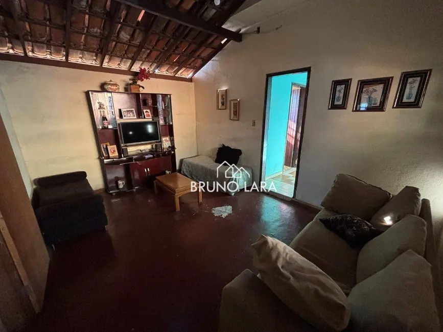 Foto 1 de Casa com 3 quartos à venda, 360m2 em Centro, Igarape - MG