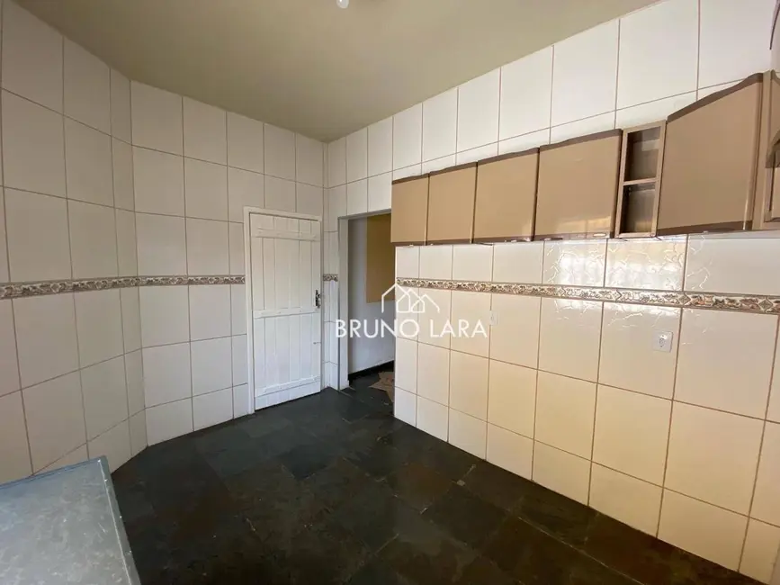 Casa com 3 quartos à venda, 510m2 em Novo Horizonte, Betim - MG - imagem 8 Foto 8 de Casa com 3 quartos à venda, 510m2 em Novo Horizonte, Betim - MG