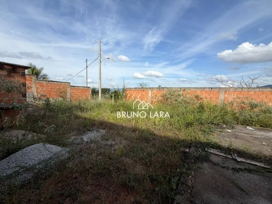 Foto 4 de Terreno / Lote à venda, 300m2 em Sao Joaquim De Bicas - MG
