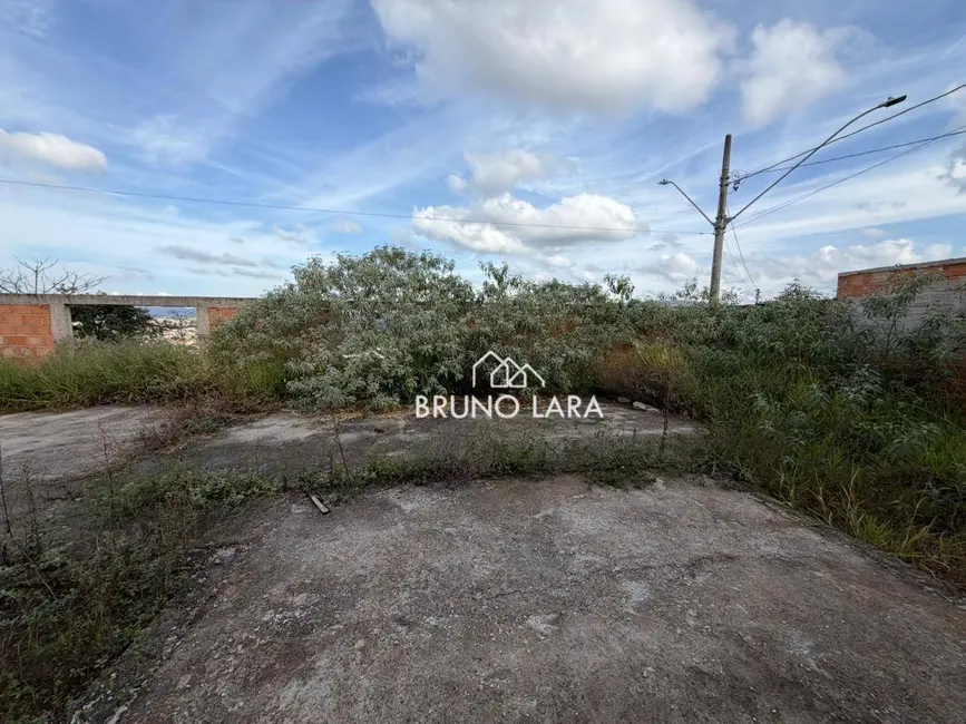 Foto 3 de Terreno / Lote à venda, 300m2 em Sao Joaquim De Bicas - MG
