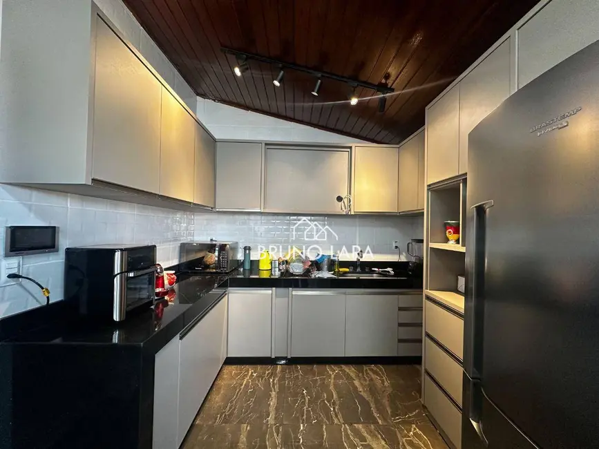 Foto 6 de Casa com 3 quartos para alugar, 360m2 em Centro, Igarape - MG