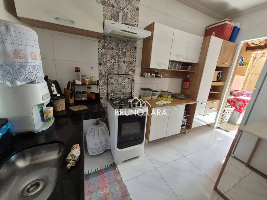 Foto 8 de Casa com 2 quartos à venda, 180m2 em Igarape - MG