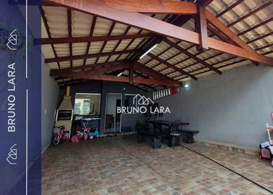 Foto 1 de Casa com 2 quartos à venda, 180m2 em Igarape - MG