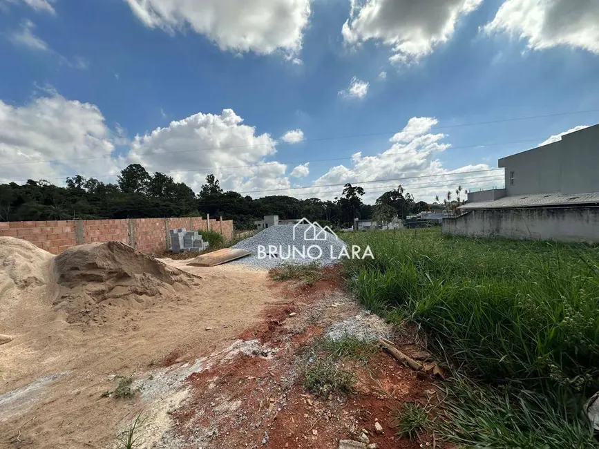 Foto 3 de Terreno / Lote à venda, 360m2 em Igarape - MG
