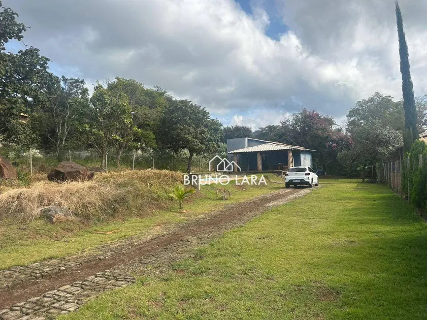 Foto 4 de Casa com 3 quartos à venda, 1000m2 em Igarape - MG