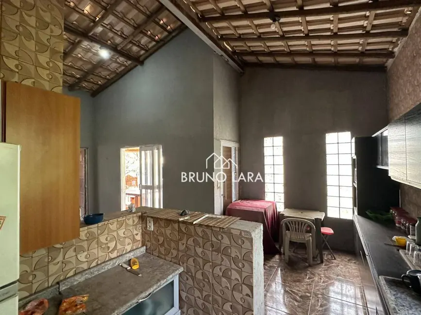 Foto 8 de Casa com 3 quartos à venda, 1000m2 em Igarape - MG