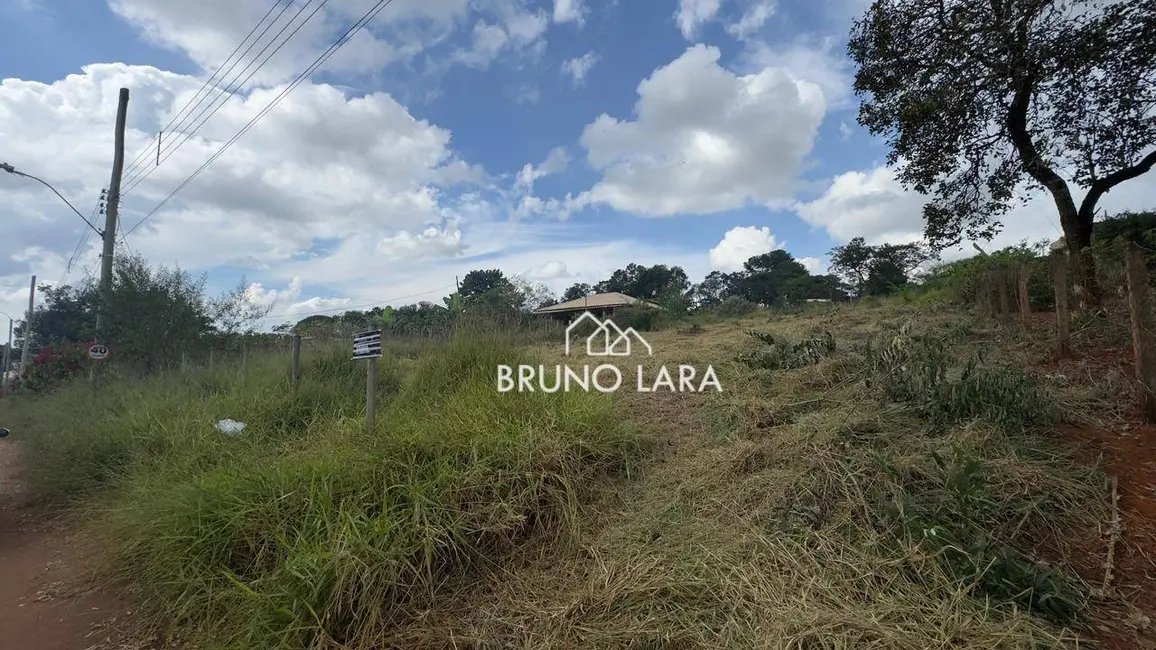 Foto 2 de Terreno / Lote à venda, 1000m2 em Igarape - MG