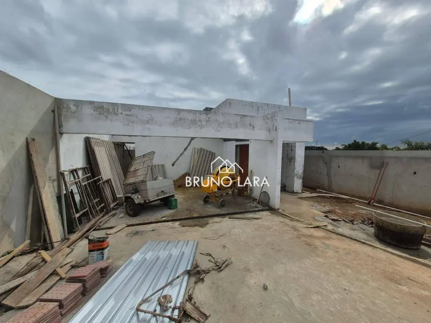 Foto 2 de Casa com 3 quartos à venda, 360m2 em Igarape - MG