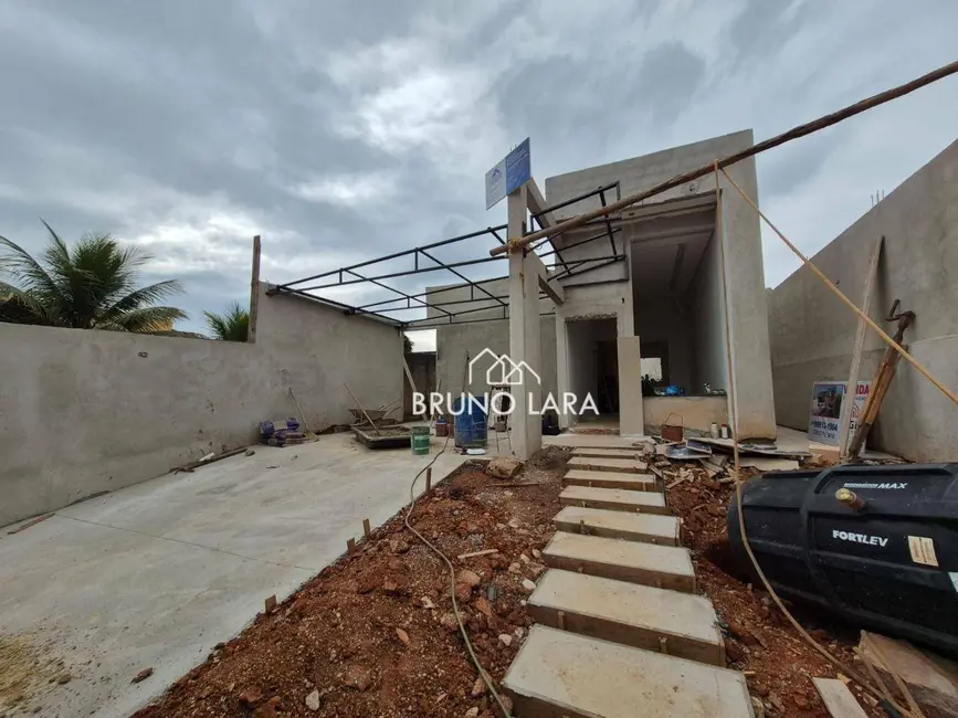 Foto 2 de Casa com 3 quartos à venda, 300m2 em Igarape - MG