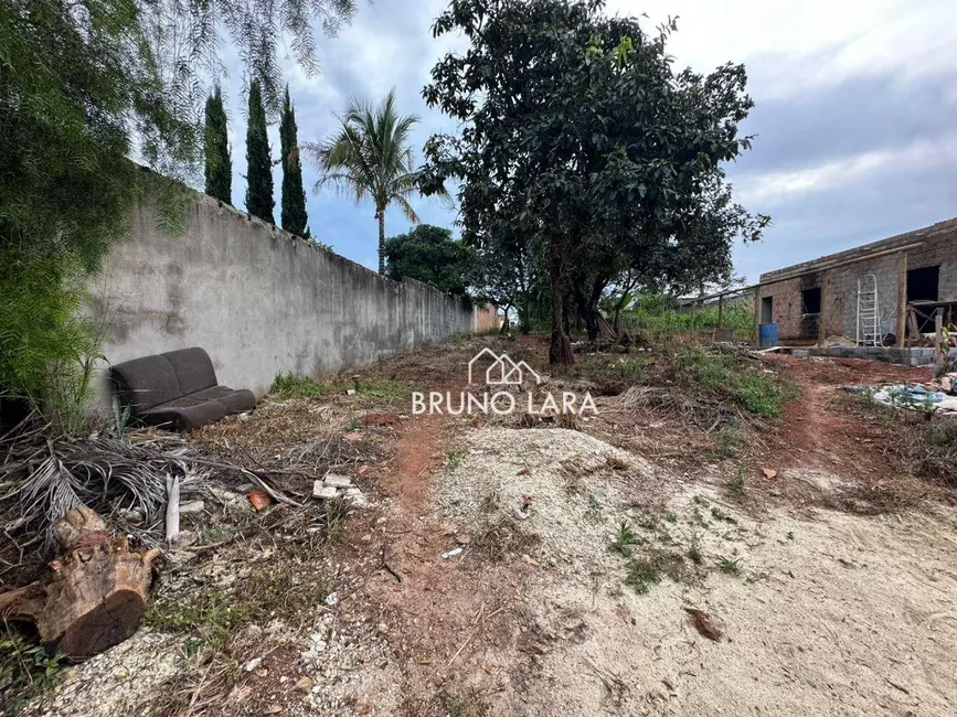 Foto 4 de Terreno / Lote à venda, 360m2 em Igarape - MG