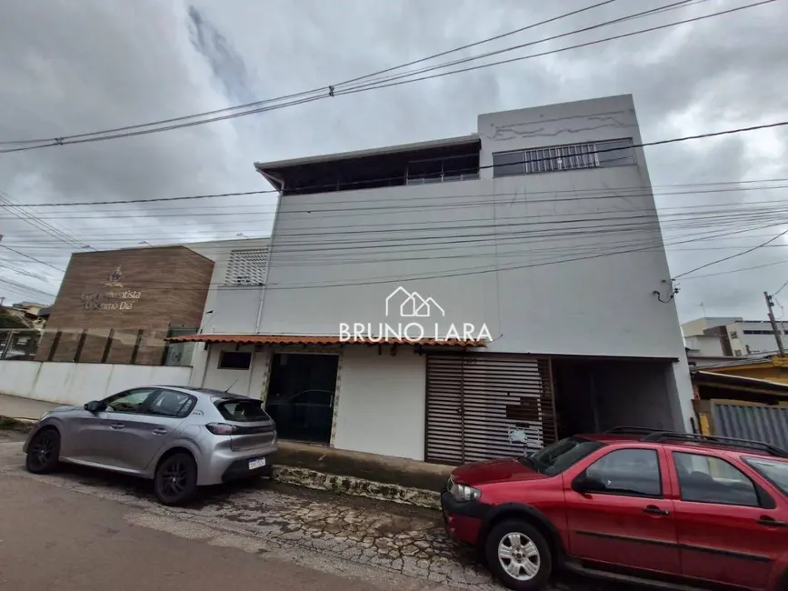 Foto 1 de Casa com 8 quartos à venda, 315m2 em Centro, Igarape - MG