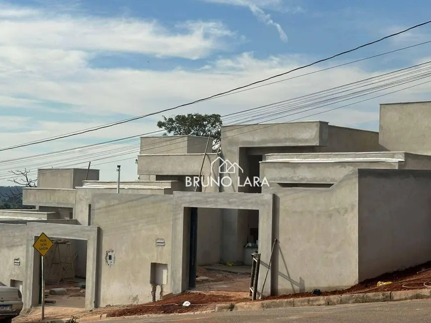 Casa com 2 quartos à venda, 120m2 em Sao Joaquim De Bicas - MG - imagem 4 Foto 4 de Casa com 2 quartos à venda, 120m2 em Sao Joaquim De Bicas - MG