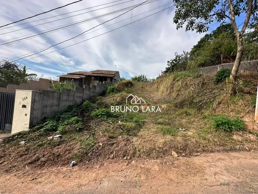 Foto 1 de Terreno / Lote à venda, 360m2 em Sao Joaquim De Bicas - MG