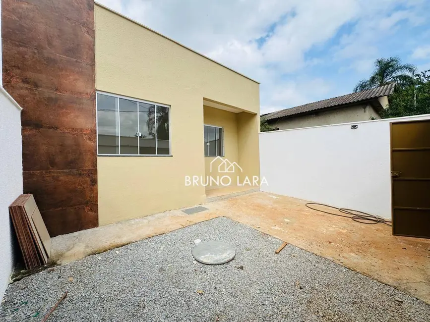 Casa com 2 quartos à venda, 120m2 em Mateus Leme - MG - imagem 2 Foto 2 de Casa com 2 quartos à venda, 120m2 em Mateus Leme - MG