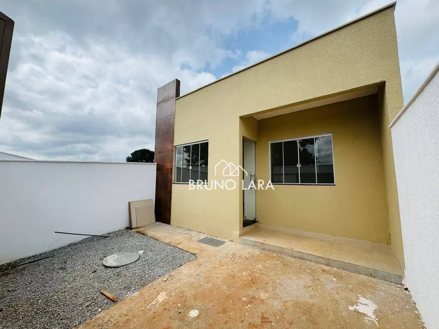 Casa com 2 quartos à venda, 120m2 em Mateus Leme - MG - imagem 1 Foto 1 de Casa com 2 quartos à venda, 120m2 em Mateus Leme - MG