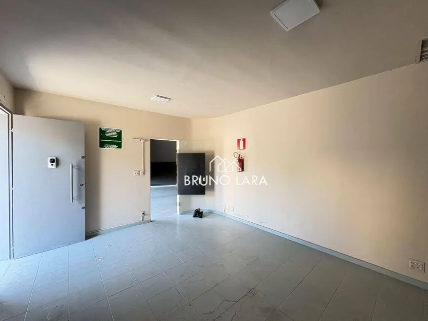 Armazém / Galpão para alugar, 720m2 em Chácara, Betim - MG - imagem 8 Foto 8 de Armazém / Galpão para alugar, 720m2 em Chácara, Betim - MG