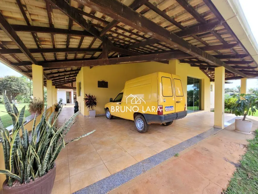 Casa com 4 quartos para alugar, 5000m2 em Mateus Leme - MG - imagem 3 Foto 3 de Casa com 4 quartos para alugar, 5000m2 em Mateus Leme - MG