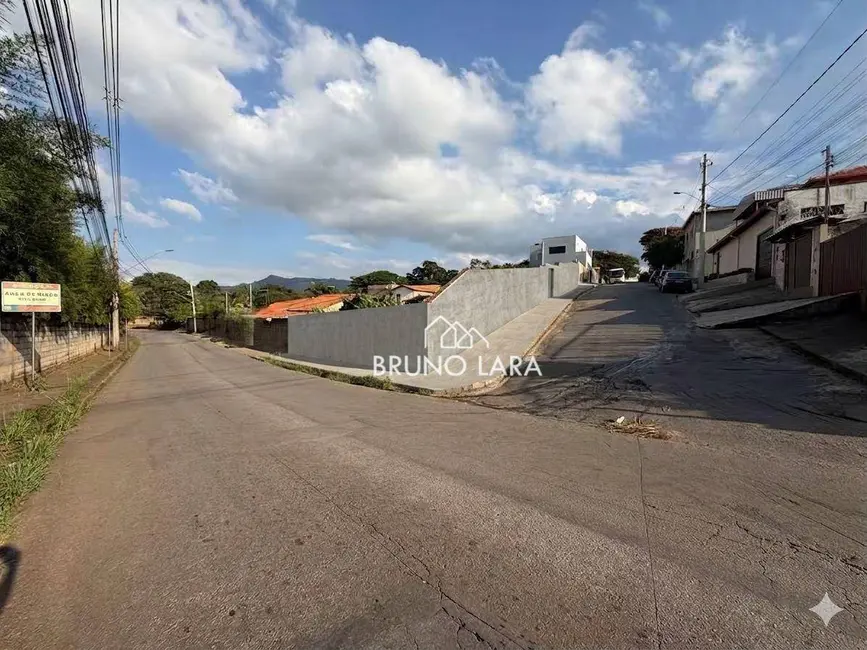 Foto 1 de Terreno / Lote à venda, 780m2 em Igarape - MG